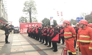 鄖陽(yáng)店組織開(kāi)展2019年第一季度消防演練