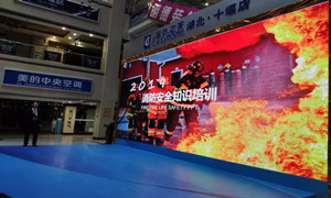 居然之家十堰店|消防培訓(xùn)不松懈，筑牢商場安全防火墻！